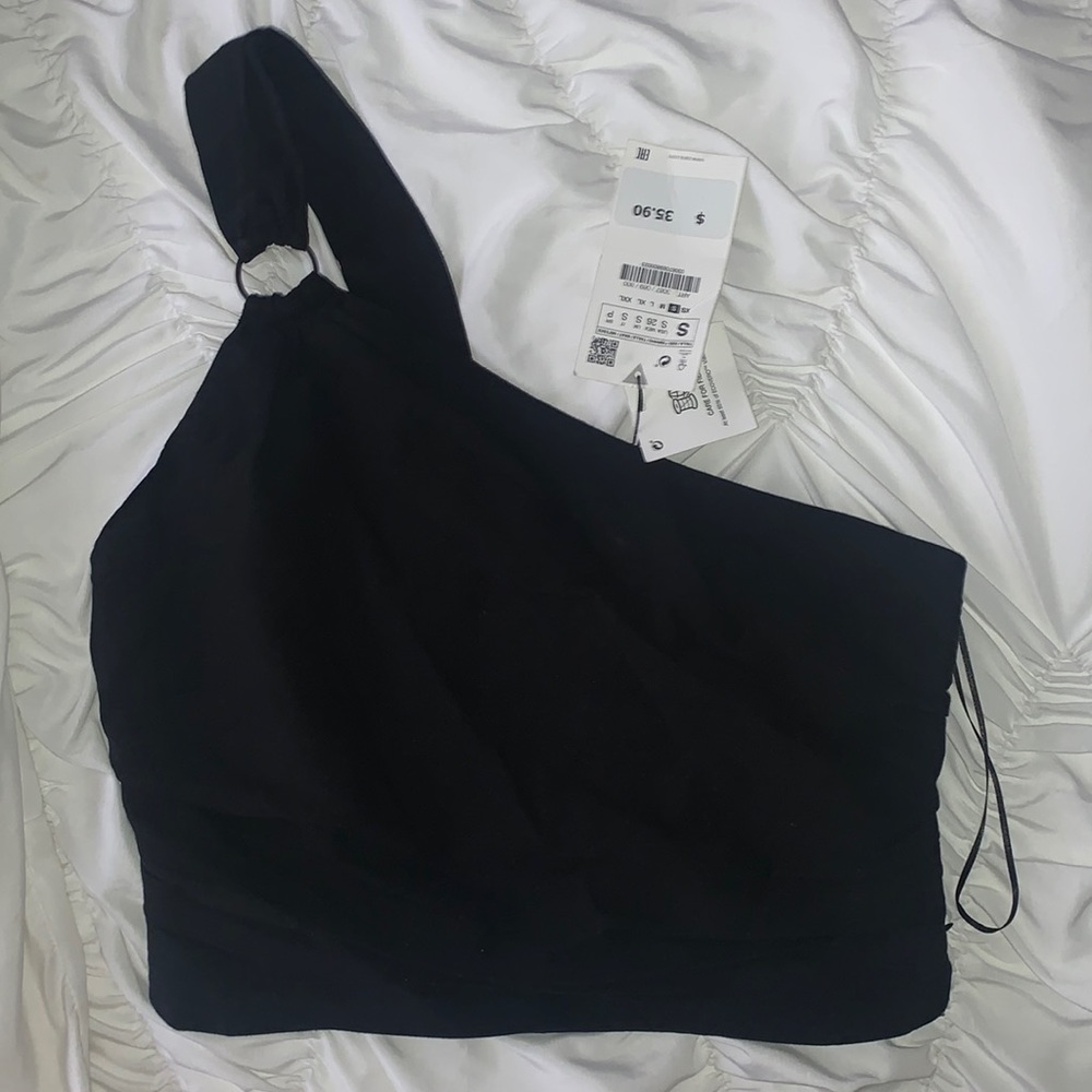 BLACK ZARA ONE SHOULDER TOP NWT